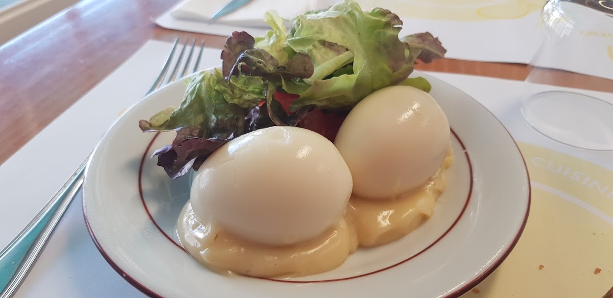 BAR RESTAURANT COUTINHO — plat