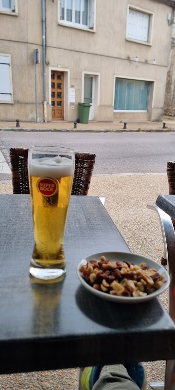 BAR RESTAURANT COUTINHO — plat