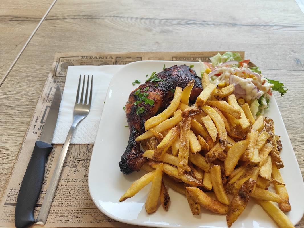 Brasao CLAMART - Restaurant Poulet Braisé — plat