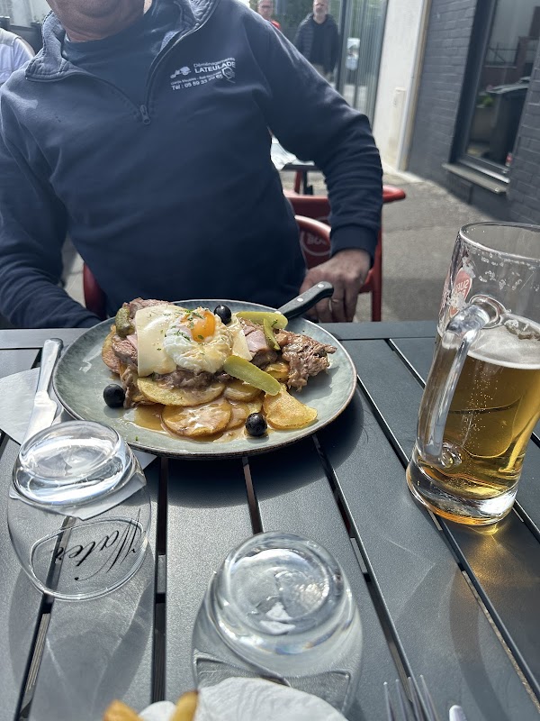La Rivière — plat