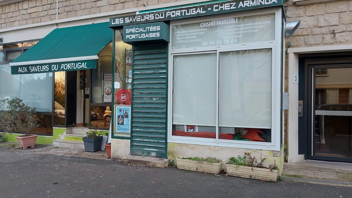 Le Comptoir Portugais (Épicerie et Spécialités Portugaises Versailles) — plat