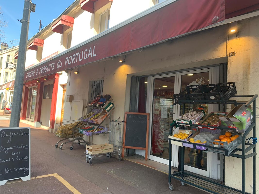 Le Comptoir Portugais (Épicerie et Spécialités Portugaises Versailles) — plat