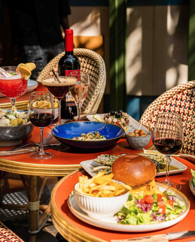 Les comptoirs de Lisbonne — plat