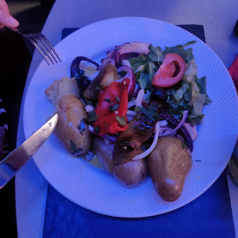 Les Petits Mouchoirs — plat