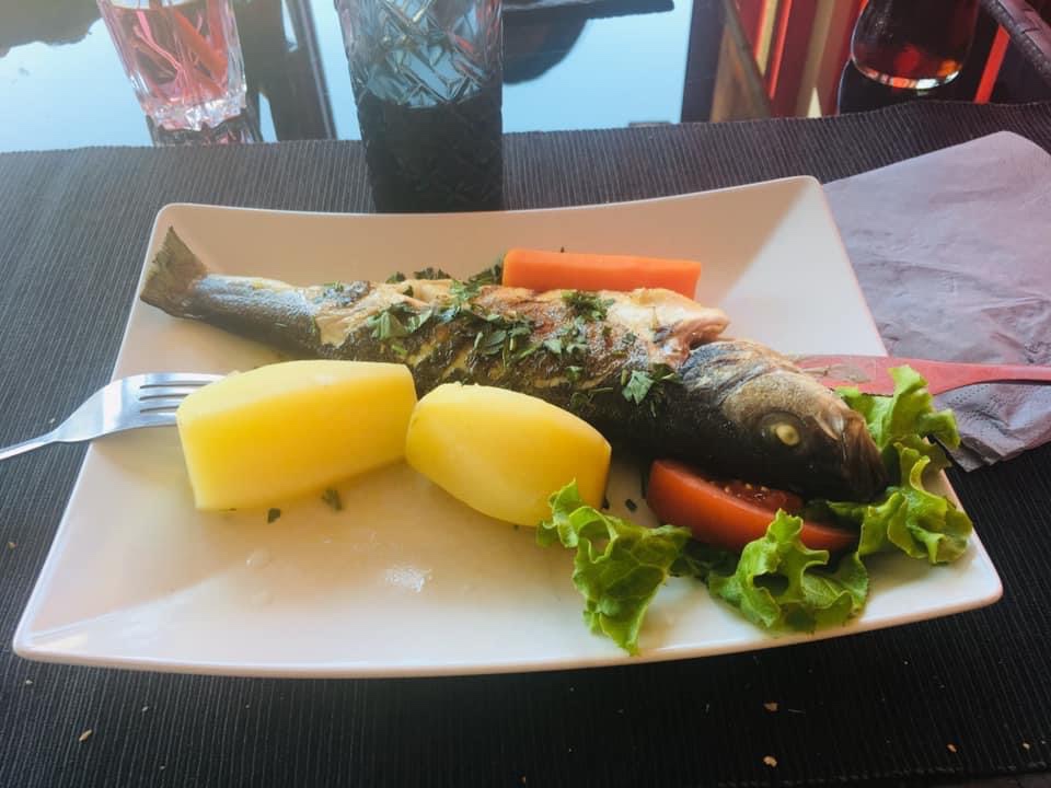 Les Petits Mouchoirs — plat
