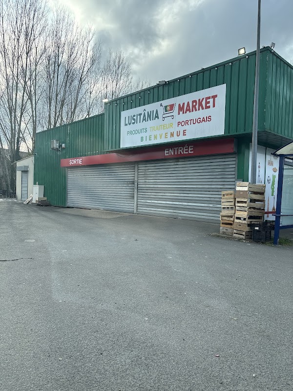 Lusitânia Market