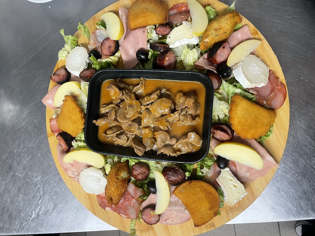 O cantinho — plat