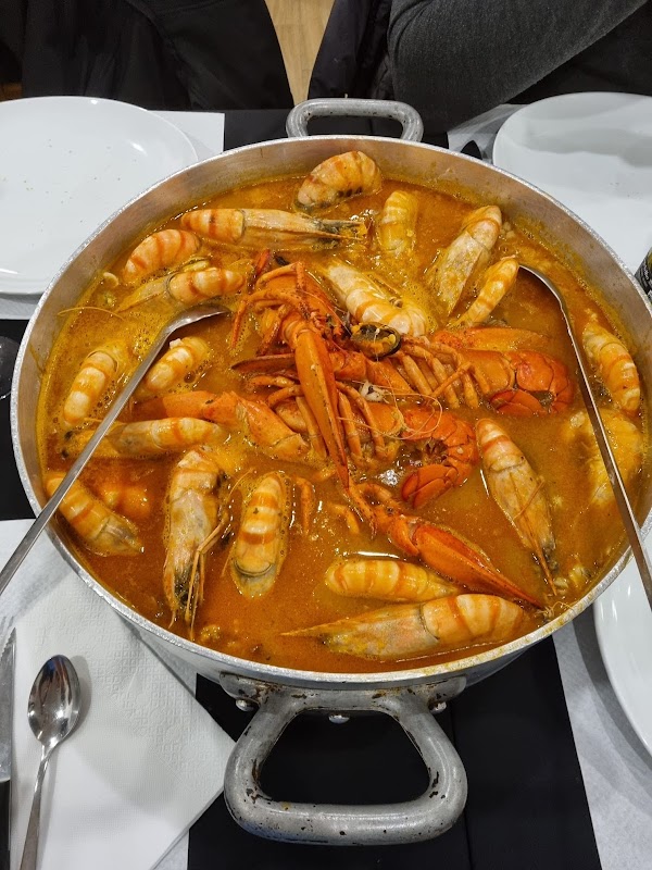 O cantinho — plat