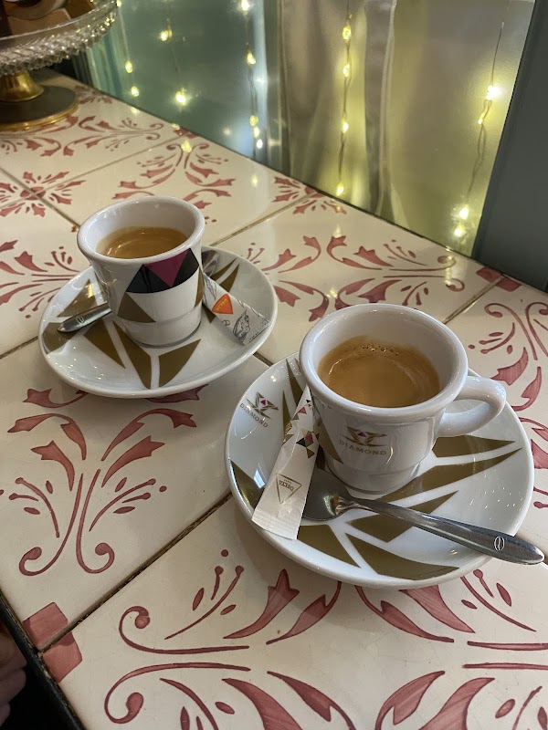 PARIS - PORTO — plat