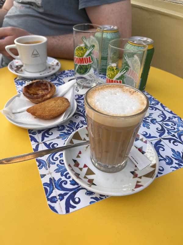 PARIS - PORTO — plat