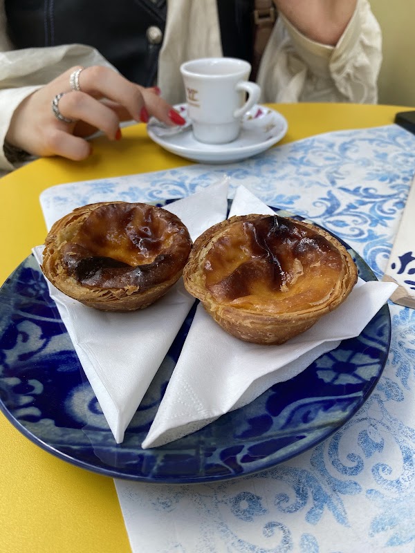 PARIS - PORTO — plat