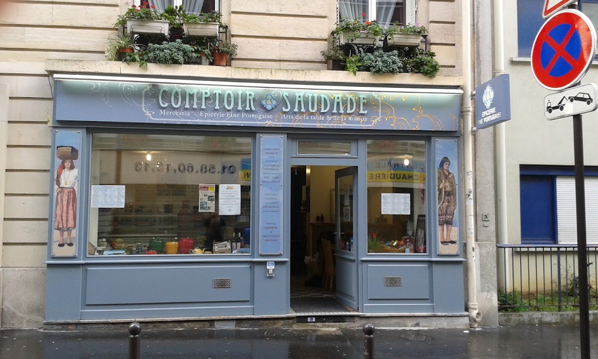 PARIS - PORTO — plat