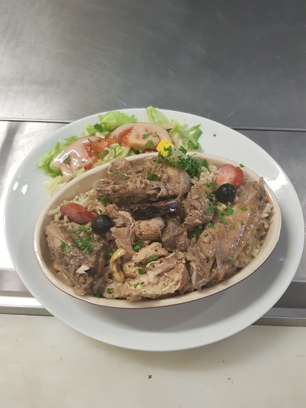 Restaurant-épicerie Brasa St Antonio — plat