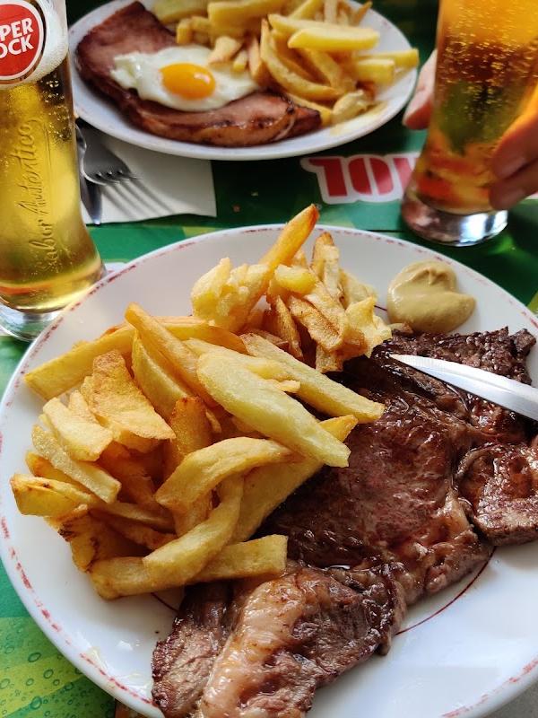 Le Coin des Amis — menu